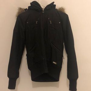 Aritzia TNA Winter Parka in Black, size S